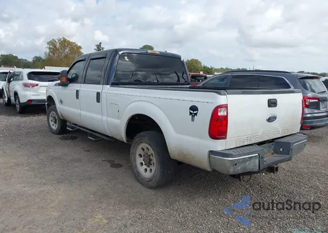 2011 Ford F-250 Xlt из США, поврежденный, VIN 1FT7W2BT1BEB89635
